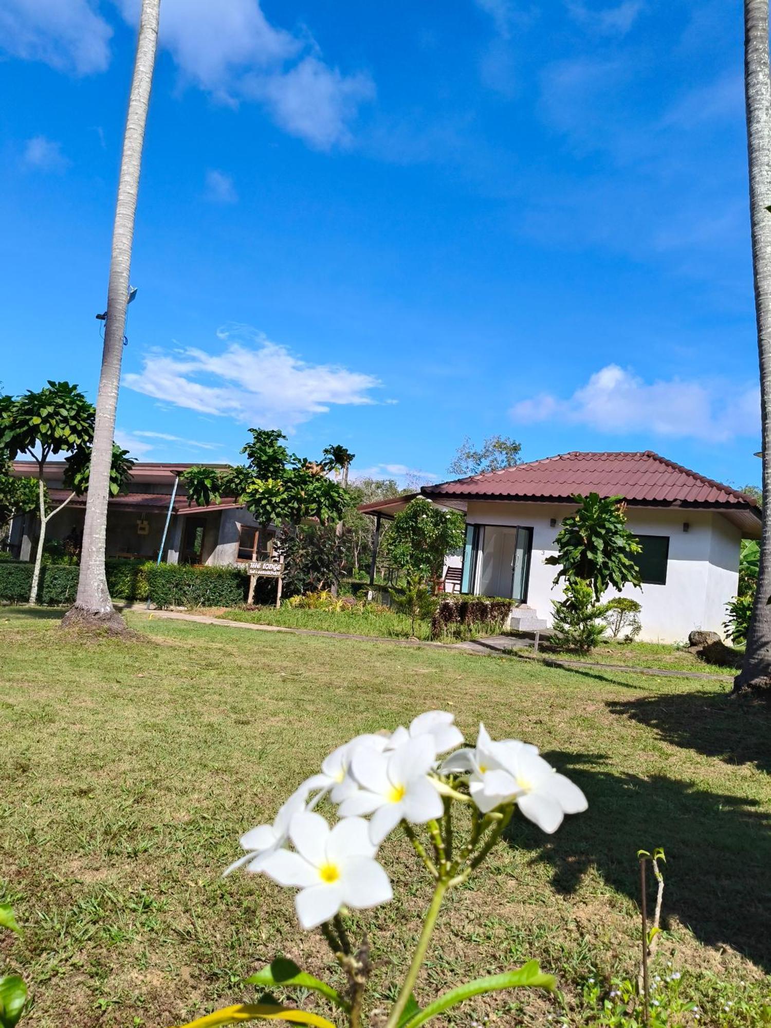 The Lodge At Koh Kood Ko Kut Exterior photo