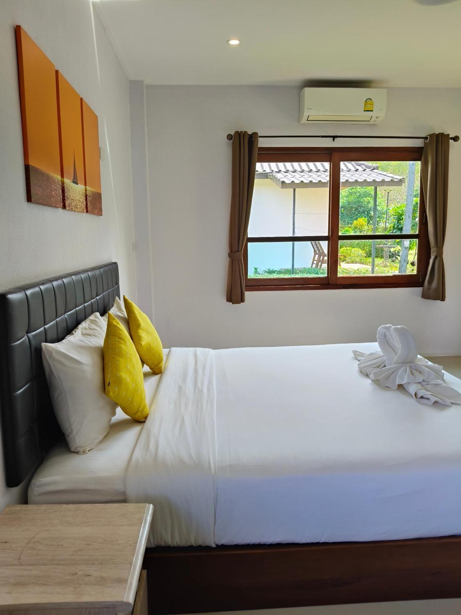 The Lodge At Koh Kood Ko Kut Exterior photo