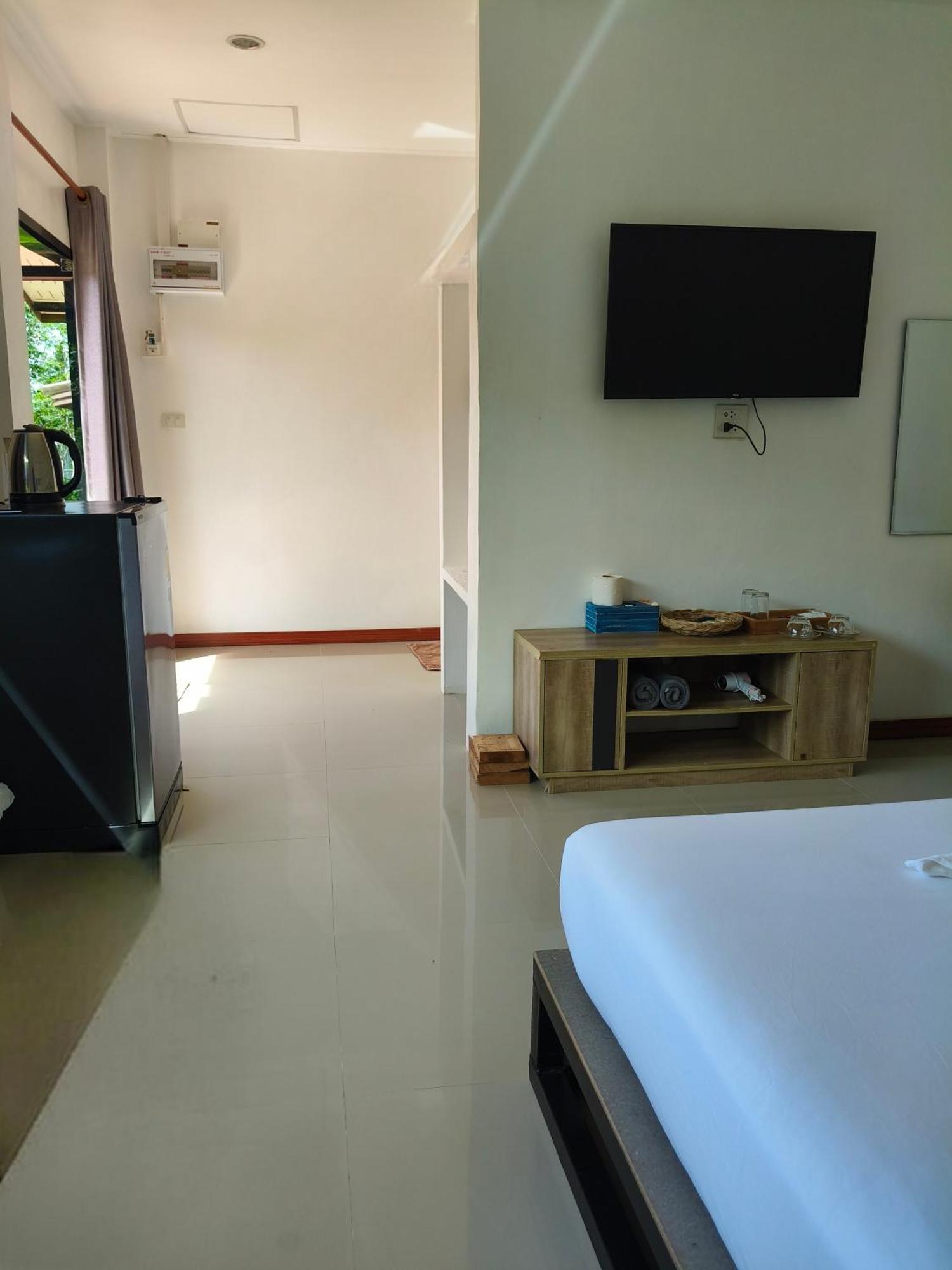 The Lodge At Koh Kood Ko Kut Exterior photo