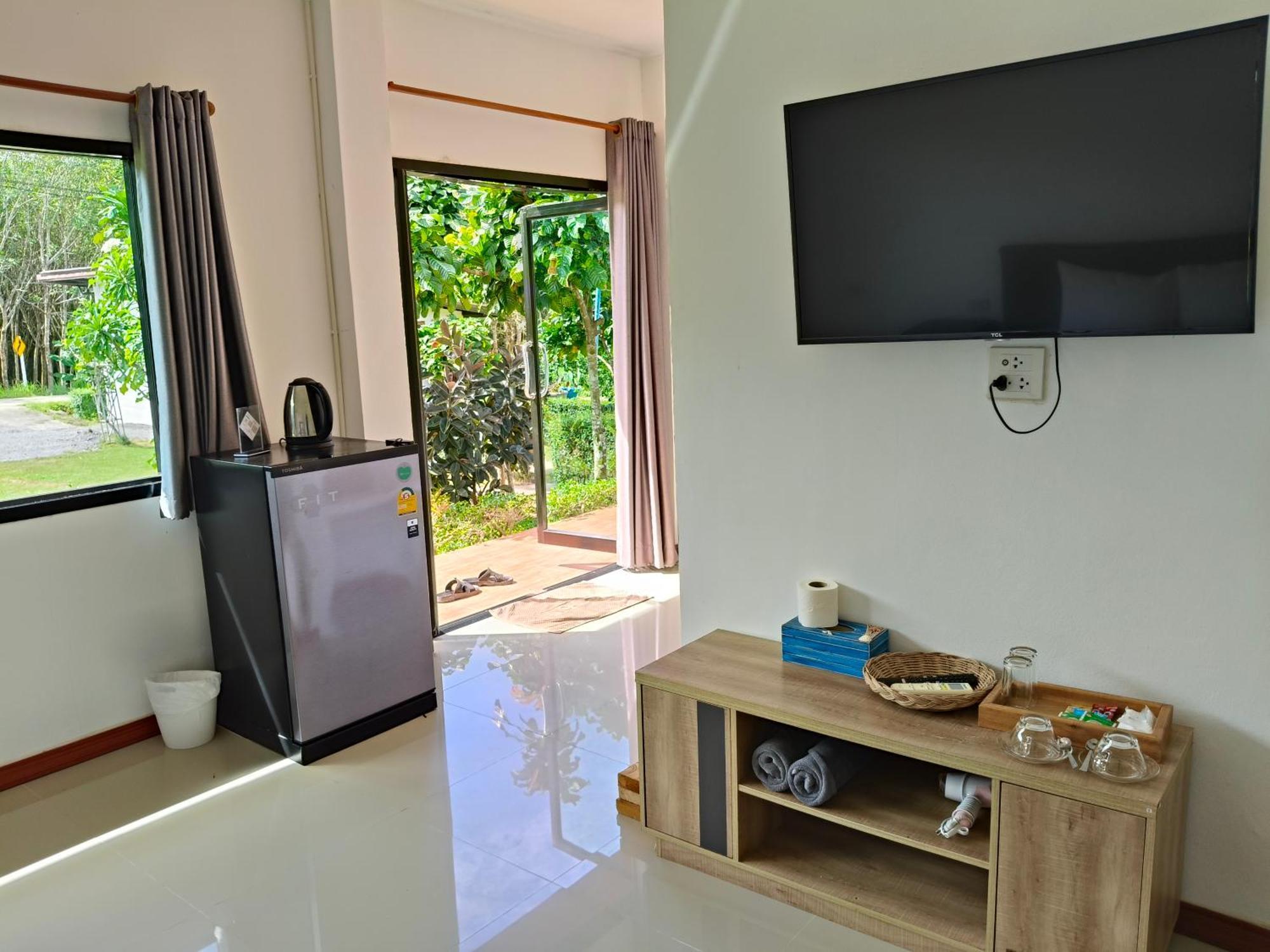 The Lodge At Koh Kood Ko Kut Exterior photo