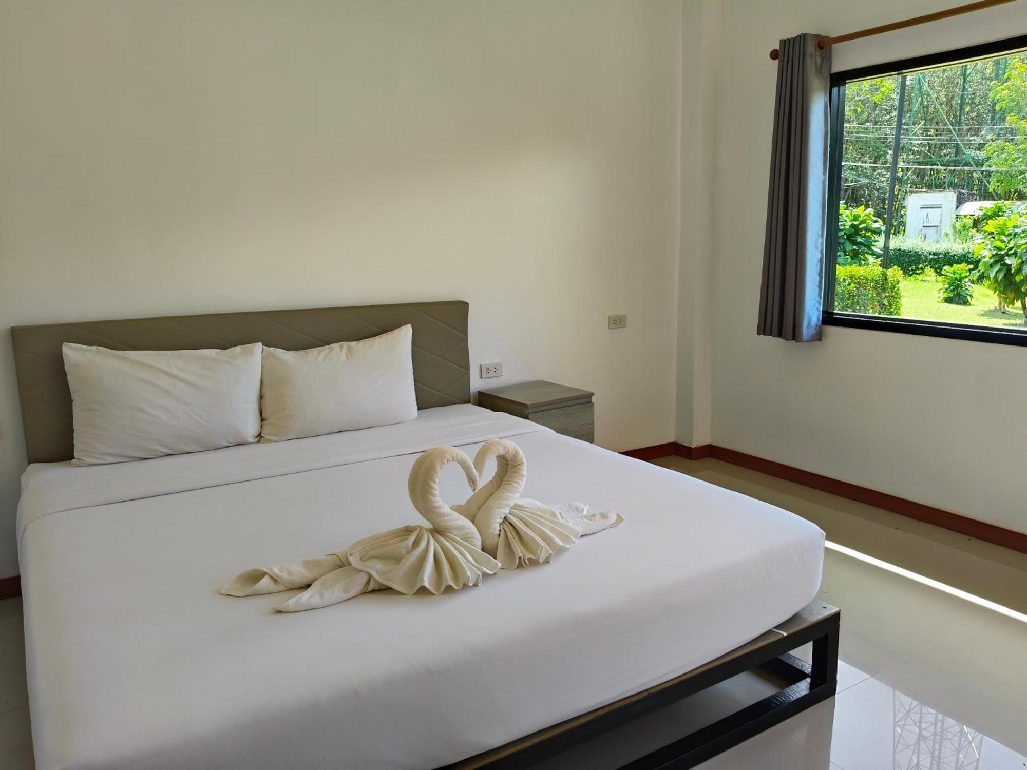 The Lodge At Koh Kood Ko Kut Exterior photo